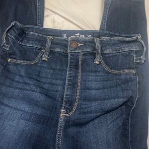 Hollister Ultra High Rise Jean Leggings